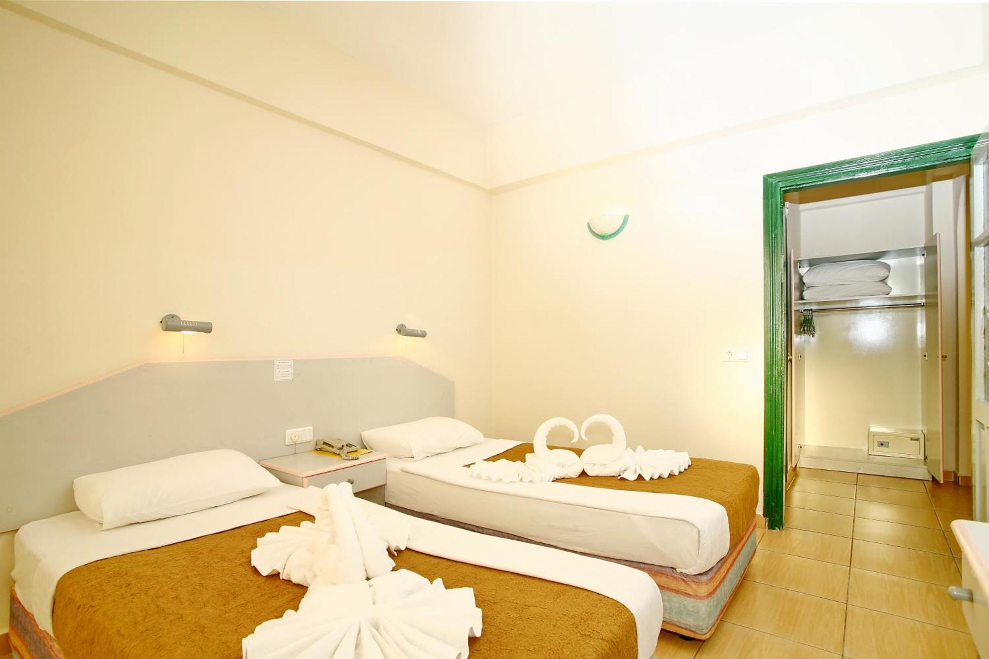 Magi Apart Hotel Аланя Стая снимка